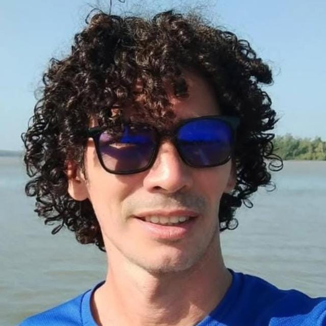 Foto do Diretor de Esporte, Cultura e Social Renilson Fagundes